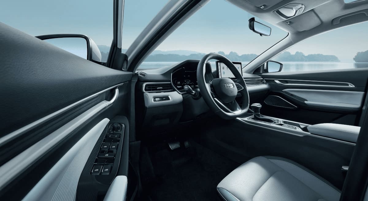 emgrand-new interior image